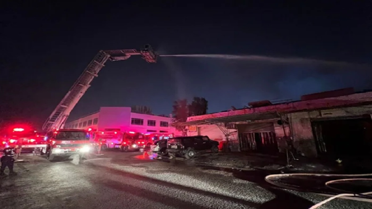 Fire Contained at Metal Factory in Shuwaikh Industrial Area